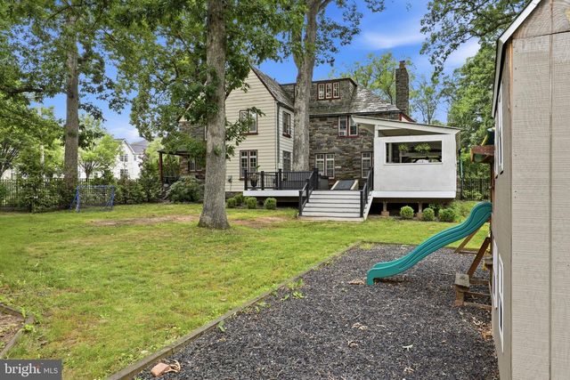 237 ELM DR, Lansdale, PA 19446