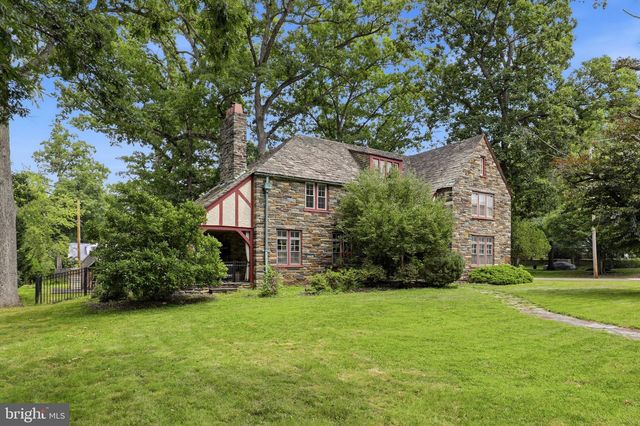 237 ELM DR, Lansdale, PA 19446