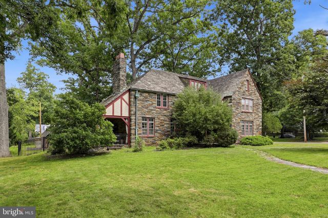 237 ELM DR, Lansdale, PA 19446