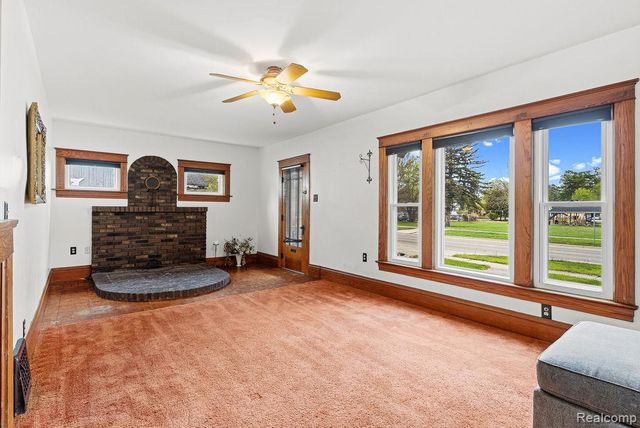 305 N Almont Avenue, Imlay City, MI 48444