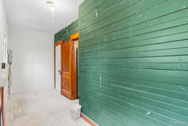 305 N Almont Avenue, Imlay City, MI 48444