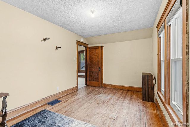 305 N Almont Avenue, Imlay City, MI 48444