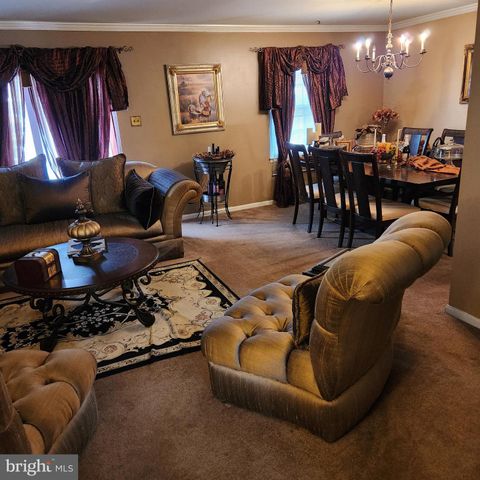 29 FENCELINE DR, Gaithersburg, MD 20878