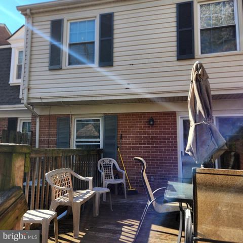 29 FENCELINE DR, Gaithersburg, MD 20878