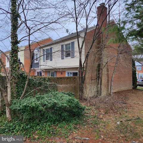 29 FENCELINE DR, Gaithersburg, MD 20878