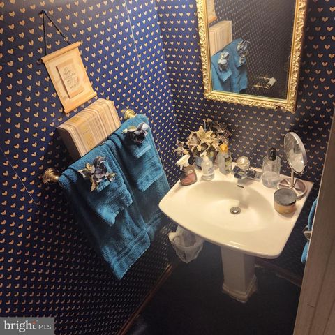 29 FENCELINE DR, Gaithersburg, MD 20878