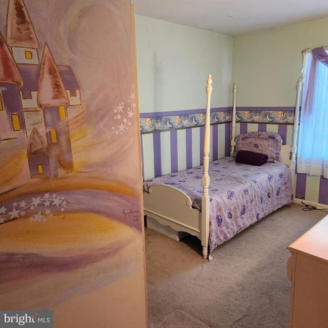 29 FENCELINE DR, Gaithersburg, MD 20878