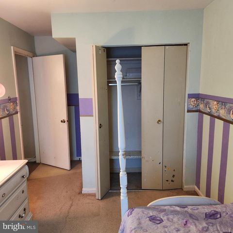 29 FENCELINE DR, Gaithersburg, MD 20878