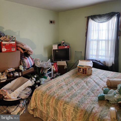 29 FENCELINE DR, Gaithersburg, MD 20878