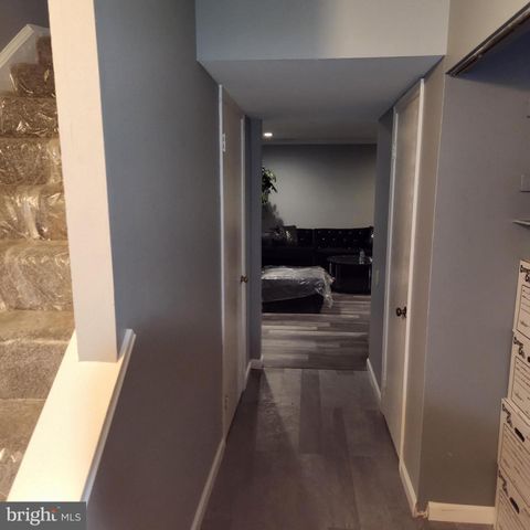 29 FENCELINE DR, Gaithersburg, MD 20878