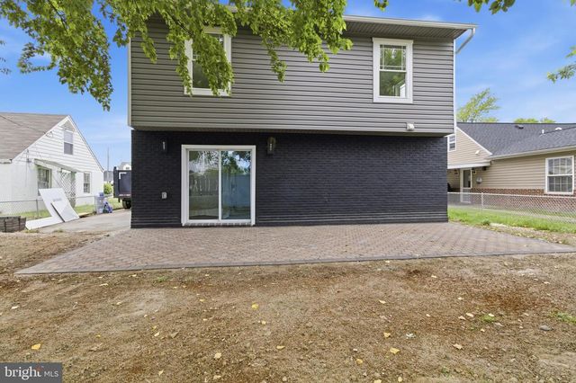 3423 SOLLERS POINT RD, Dundalk, MD 21222