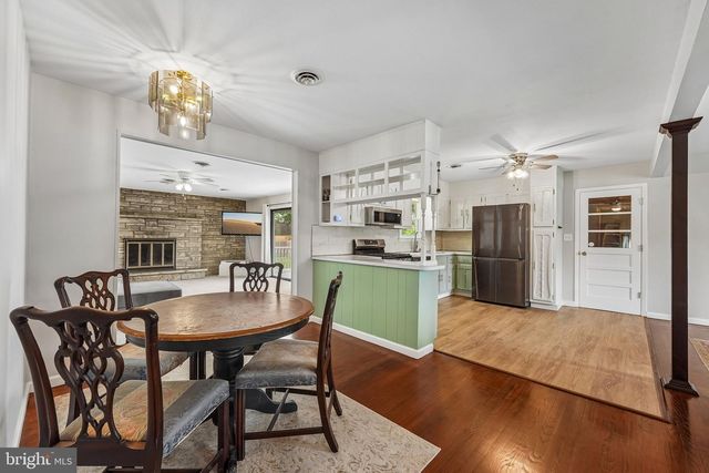 900 EDINBURG RD, Hamilton, NJ 08690
