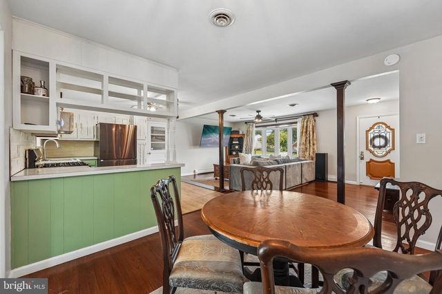 900 EDINBURG RD, Hamilton, NJ 08690