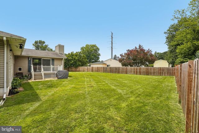 900 EDINBURG RD, Hamilton, NJ 08690