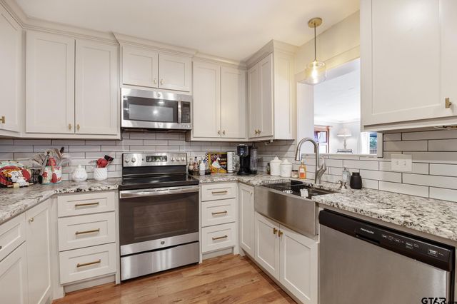 310 Lynch, Bullard, TX 75757