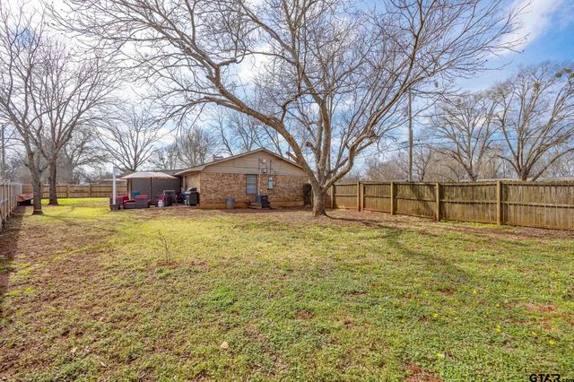 310 Lynch, Bullard, TX 75757