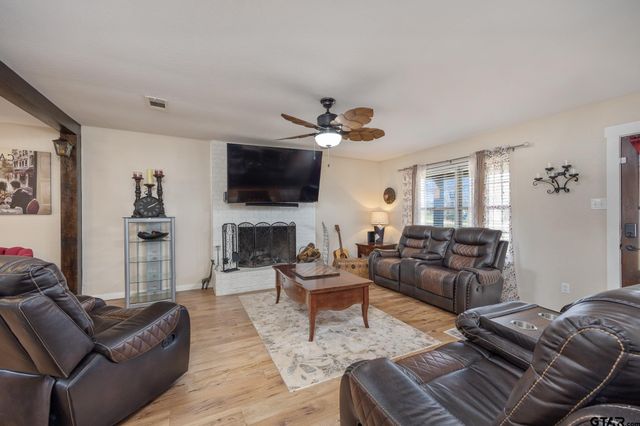 310 Lynch, Bullard, TX 75757