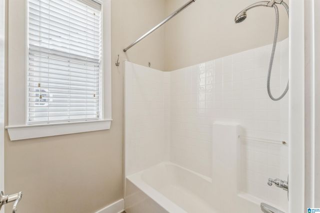 6374 N CLUBVIEW CIRCLE, Bessemer, AL 35022