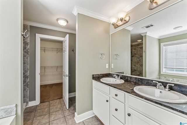 6374 N CLUBVIEW CIRCLE, Bessemer, AL 35022