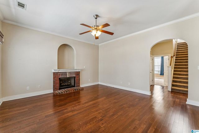 6374 N CLUBVIEW CIRCLE, Bessemer, AL 35022