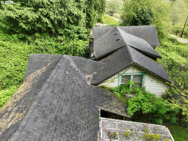 9150 KILCHIS RIVER Rd, Tillamook, OR 97141