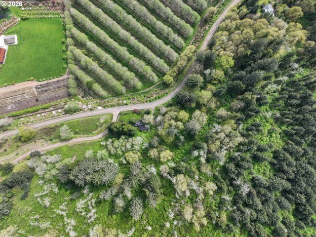 9150 KILCHIS RIVER Rd, Tillamook, OR 97141