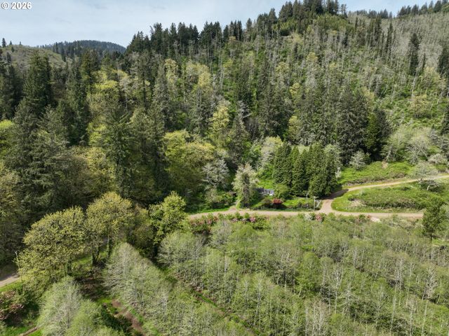 9150 KILCHIS RIVER Rd, Tillamook, OR 97141