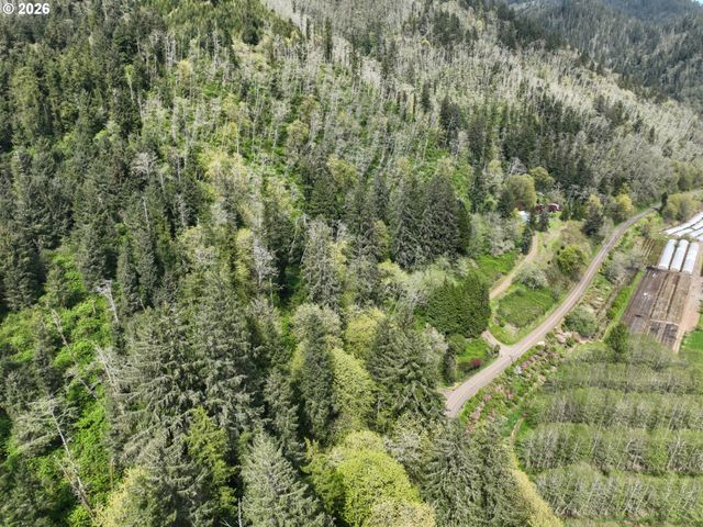 9150 KILCHIS RIVER Rd, Tillamook, OR 97141
