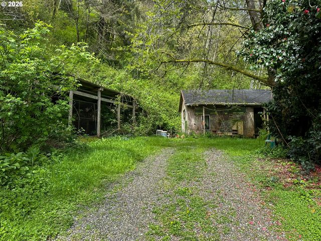 9150 KILCHIS RIVER Rd, Tillamook, OR 97141