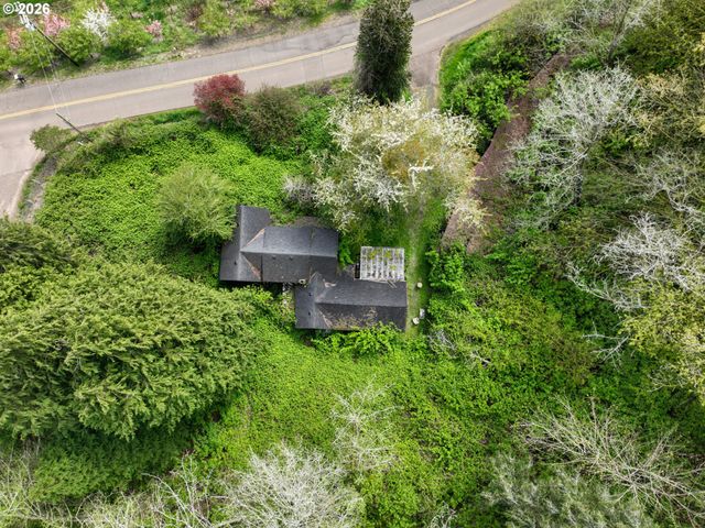 9150 KILCHIS RIVER Rd, Tillamook, OR 97141