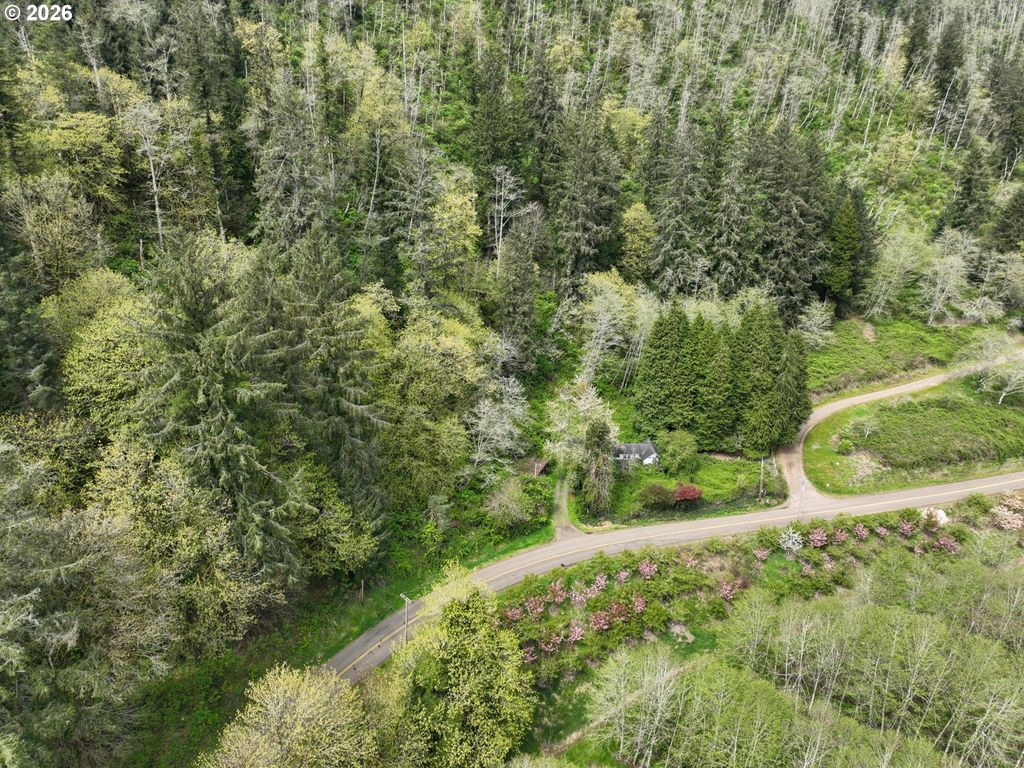 9150 KILCHIS RIVER Rd, Tillamook, OR 97141