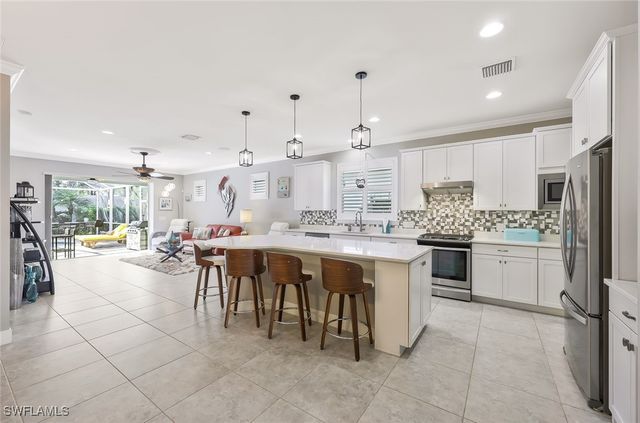 10517 Tidewater Key BLVD, Estero, FL 33928