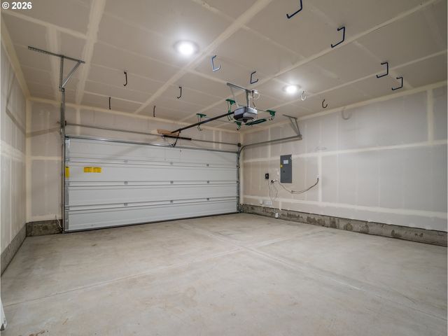 103 QUARTZ Way, Kalama, WA 98625