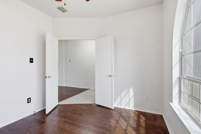 203 Stampede Street, Waxahachie, TX 75165