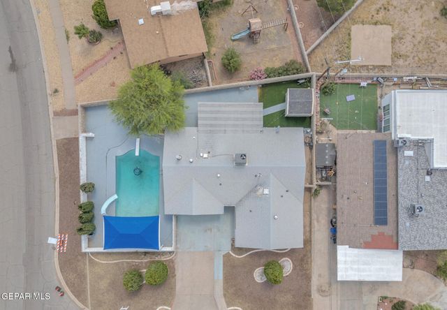5801 VIEWMONT Lane, El Paso, TX 79912