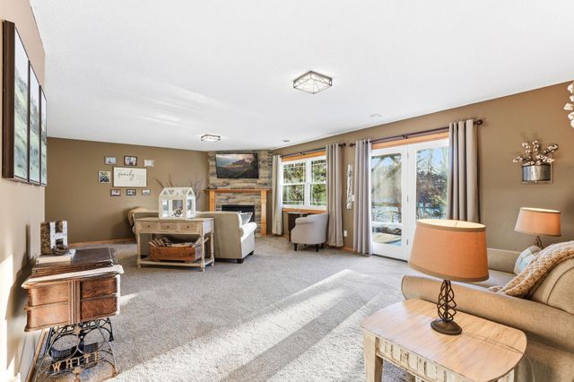 7876 Isleton Avenue S, Cottage Grove, MN 55016