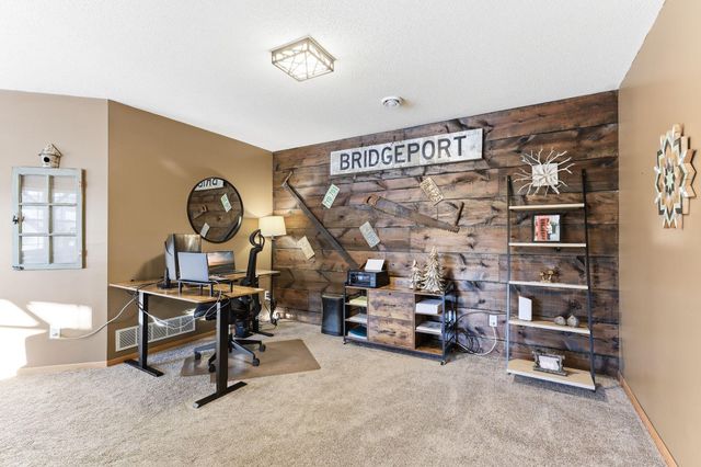 7876 Isleton Avenue S, Cottage Grove, MN 55016