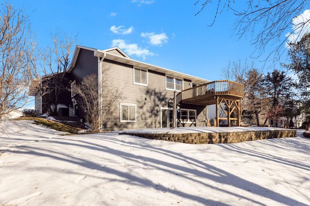 7876 Isleton Avenue S, Cottage Grove, MN 55016