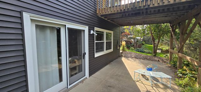 7876 Isleton Avenue S, Cottage Grove, MN 55016