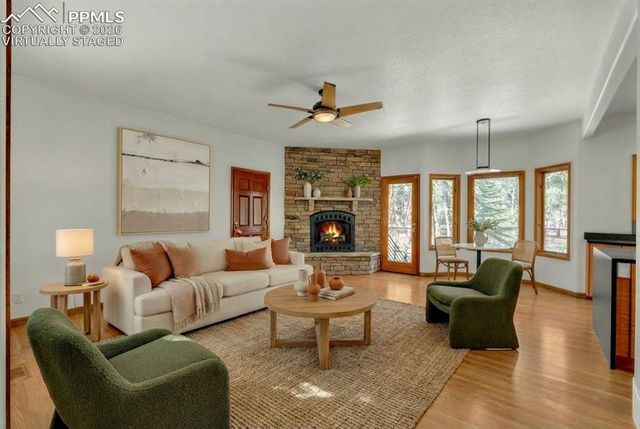7045 Perry Park Boulevard, Larkspur, CO 80118