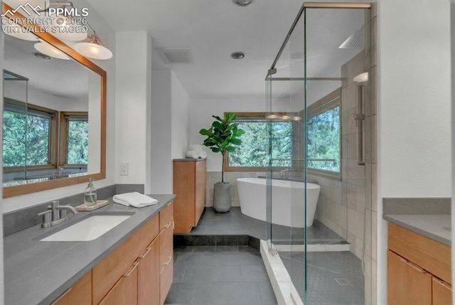 7045 Perry Park Boulevard, Larkspur, CO 80118