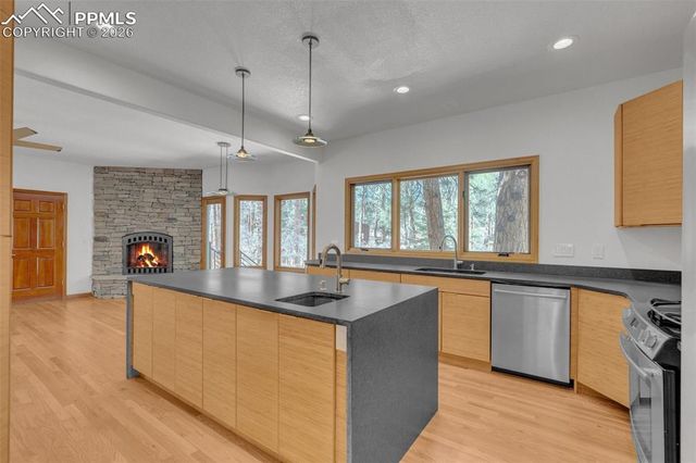 7045 Perry Park Boulevard, Larkspur, CO 80118