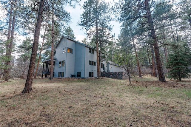 7045 Perry Park Boulevard, Larkspur, CO 80118
