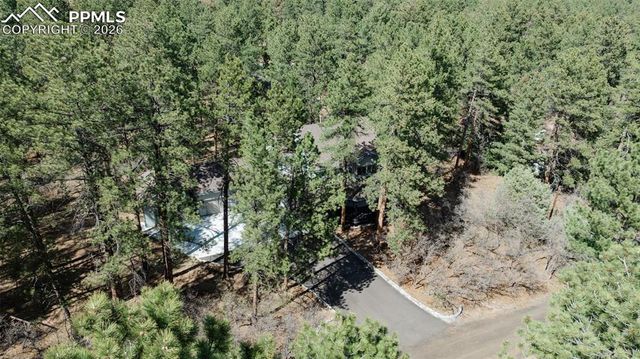 7045 Perry Park Boulevard, Larkspur, CO 80118