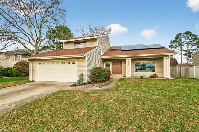 1425 Lake Christopher DR, Virginia Beach, VA 23464