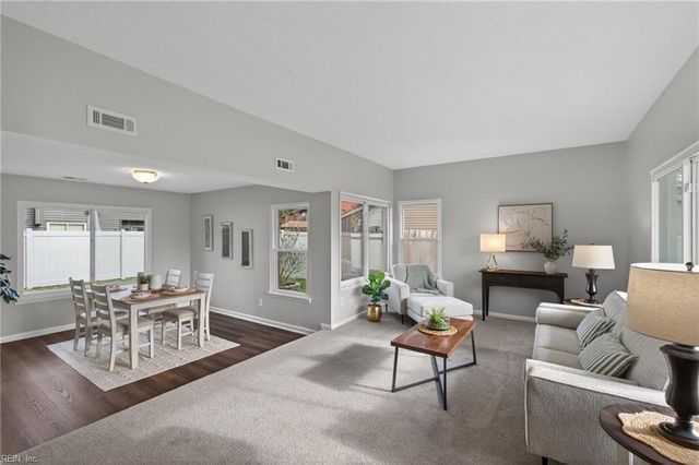 1425 Lake Christopher DR, Virginia Beach, VA 23464