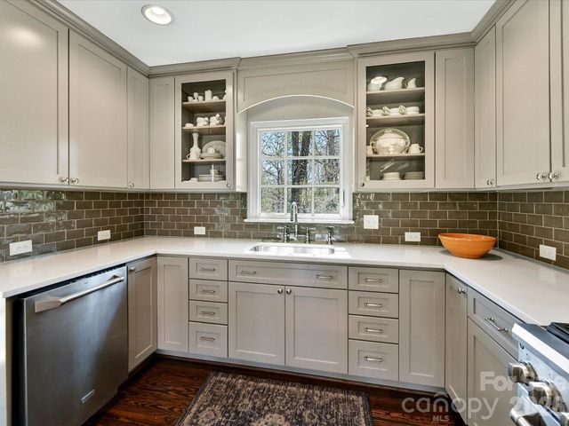 3009 Country Club Drive 3, Charlotte, NC 28205