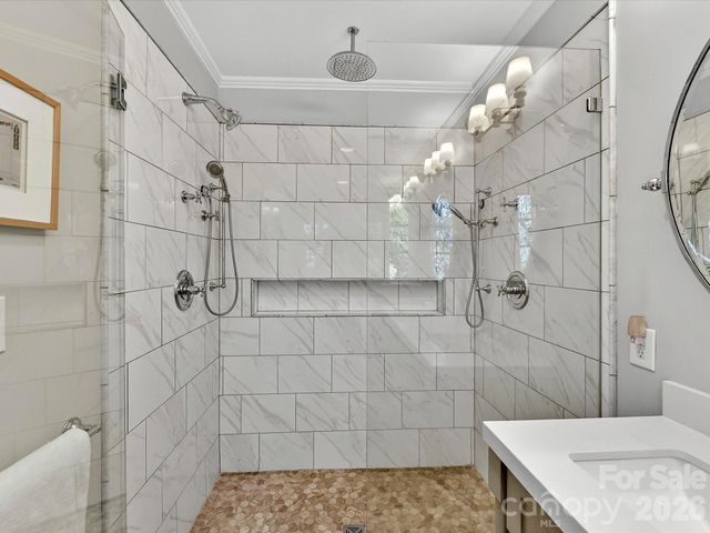 3009 Country Club Drive 3, Charlotte, NC 28205