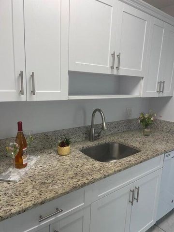 639 Executive Center Drive O-107, West Palm Beach, FL 33401