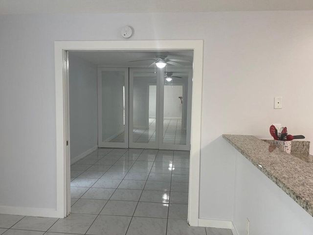 639 Executive Center Drive O-107, West Palm Beach, FL 33401